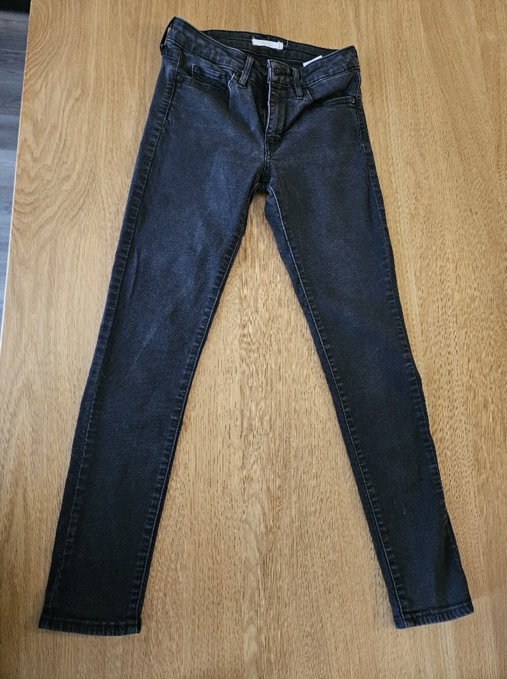 Levi's 711 Black Skinny Jeans